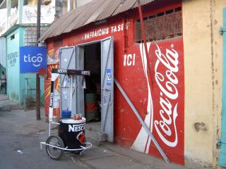 20071109170005-coke.jpg