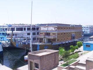 20080130155615-motonave.jpg